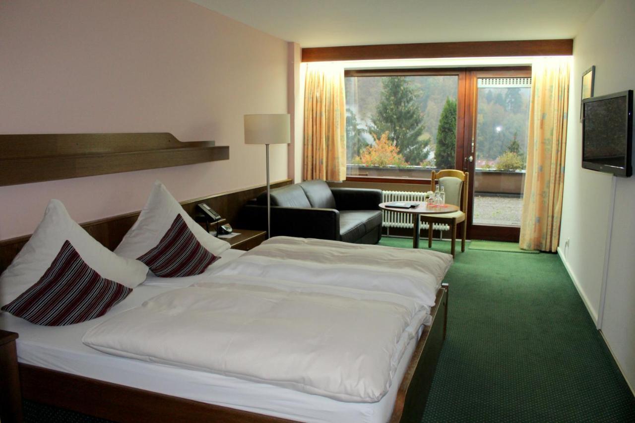 Hotel Am Bad-Wald Bad Liebenzell Eksteriør bilde
