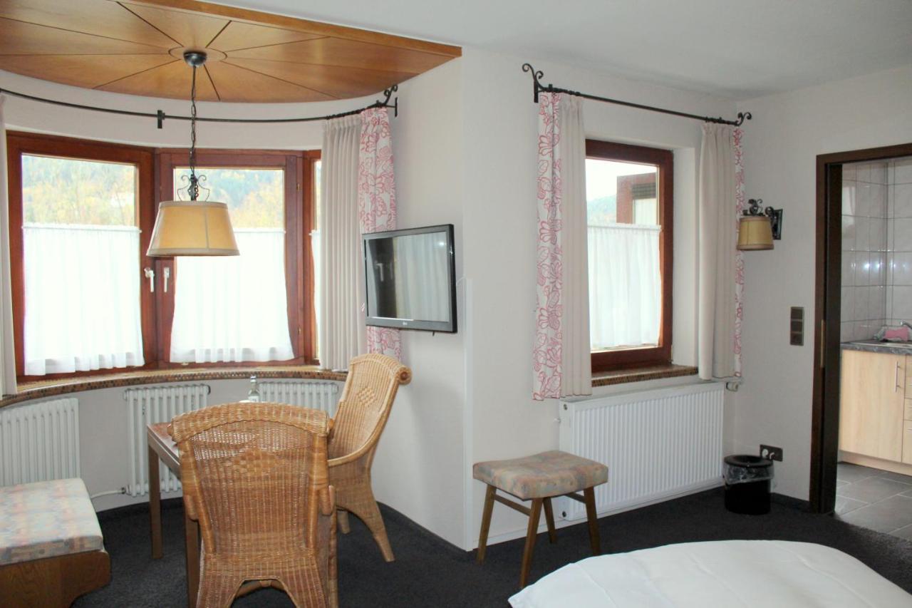 Hotel Am Bad-Wald Bad Liebenzell Eksteriør bilde
